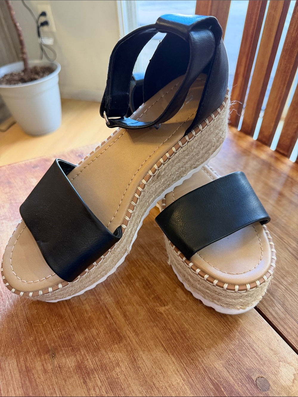 Soda Black Espadrille Platform Sandals